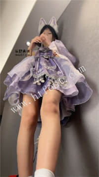 024432sf084zdee8vlf20p.jpg