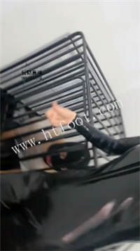 030607cen3e8fgpkcee9r0.jpg