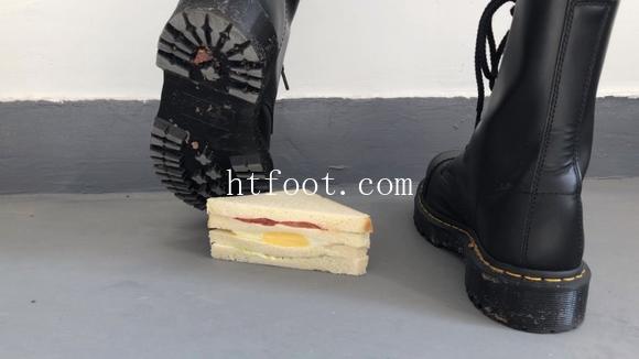 114218c2wwpipxzlzw6ovi.jpg