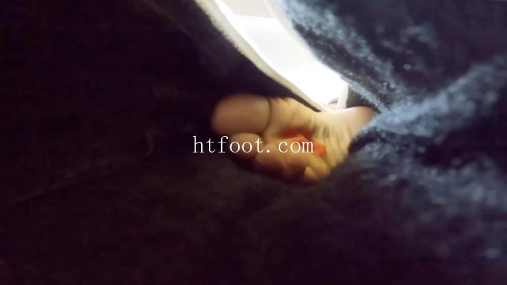112654rj6u9f7s340pf90j.jpg