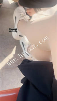 022134s595unmqmmihn72h.jpg