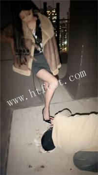 022627oyymsky2r2su28re.jpg