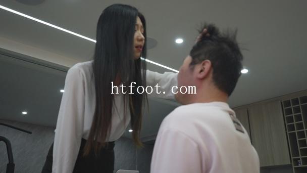 120442o5c3hrv5uu5c2392.jpg