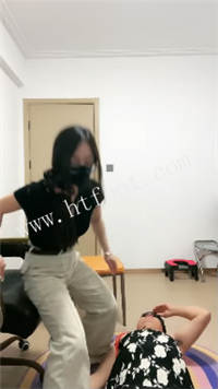 025049hwsyh6yeym5kies3.jpg