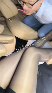 040532tzbizvhr4h1or9an.jpg
