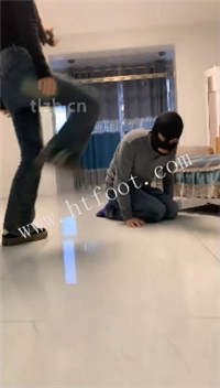 040907lsg99pe9cuh7ccmp.jpg