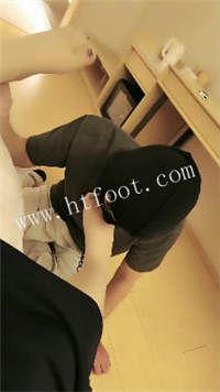 025231fergazhydezuzer5.jpg