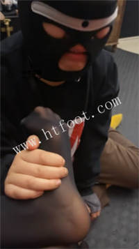 060509b370oycfcf76jaof.jpg