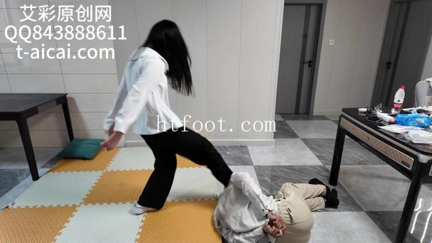 123916mnpd11nmy4n38bm4.jpg
