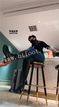 003648rzke5u960b8bz493.jpg