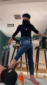 003656n5557g7gg1pcfsl1.jpg