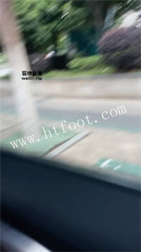 004427iks995xugbgx2il9.jpg