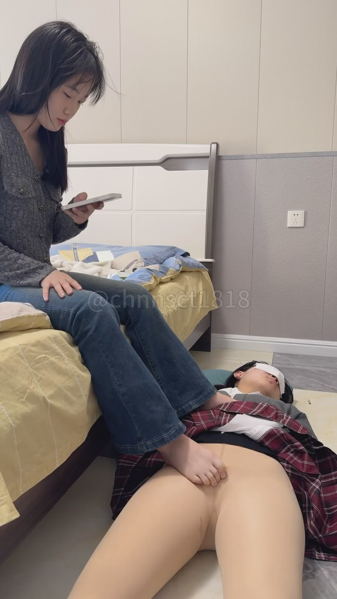 123128n27zmcroecncch8m.jpg
