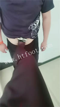 012711u770np7z0w70u5o4.jpg