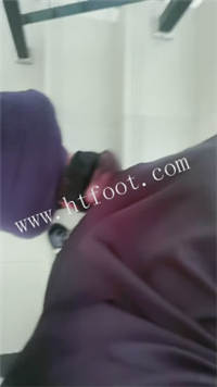 012708j3d2z4d42pos1042.jpg