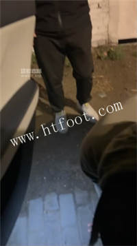 124947v9f00mabz088bby9.jpg