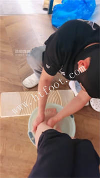 130206j0tr28b2b7hl1b17.jpg