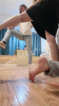 122841g9tfh88vn28ltlei.jpg