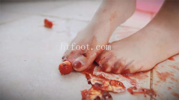 130140ww9ynqz99lv9x6u1.jpg