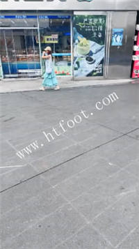 174548tn1mtgt11dx9kktk.jpg
