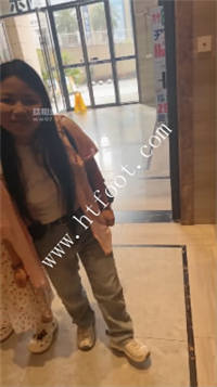 180431q4eez3he9n61031m.jpg