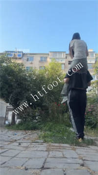 155530ub8u9kdl72dq0br2.jpg