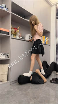 155709ewa7dquqqddo3hkh.jpg