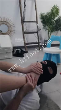 155827lt8sc8g0i4gdjw8d.jpg