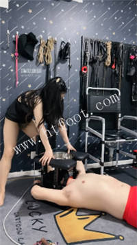 054618wcenrfx7x5c9e9dd.jpg