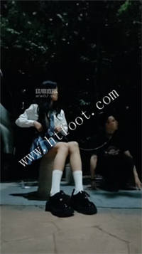 060258yqdkwoqyvw65tst7.jpg