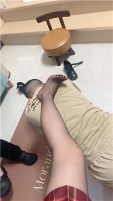 kxhohfl0fbi.jpg