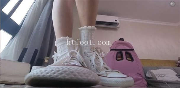 133011hpm1n44nm4mj04mb.jpg