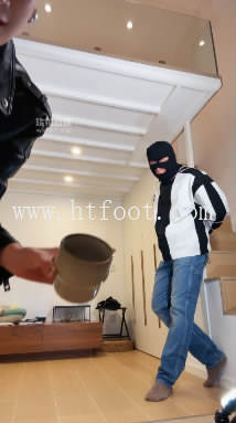 133124zcngjpoylfxfefyr.jpg
