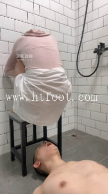 140008vd8pp04domg7484p.jpg