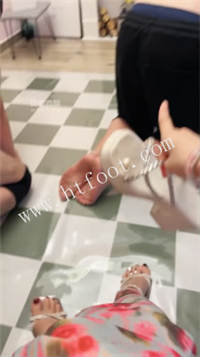 031311fellhdzlpit7esdl.jpg