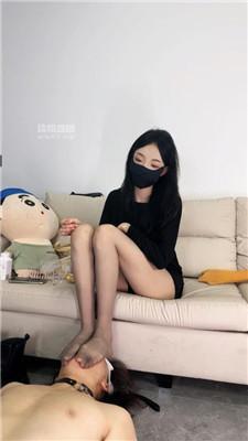 t2dsts42j33.jpg