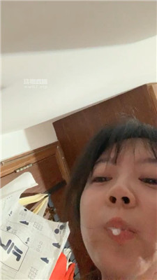 5r3xxv3fro3.jpg
