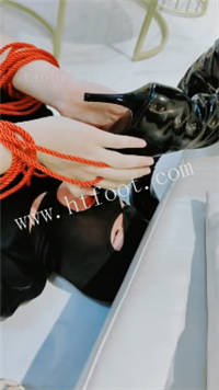 034845yrf1rx2azu2gn21c.jpg