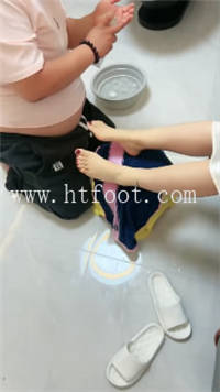 045426hv8dde43yde299lf.jpg