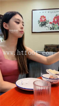 045924fs7feyjfm86yu5sl.jpg