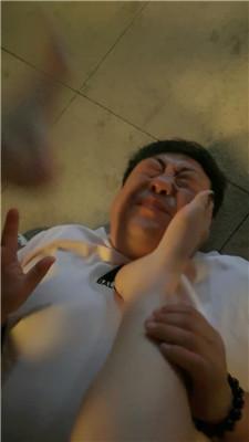 gn4su3btcjy.jpg