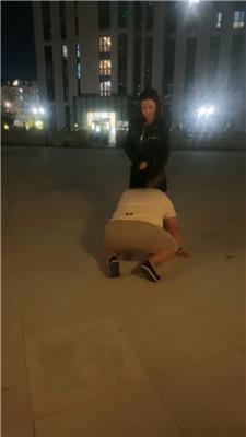 rtylyv3awy5.jpg