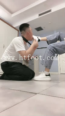 060909sgvkb3gk7bb1357w.jpg