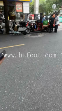 032814toohkybomm5op55b.jpg