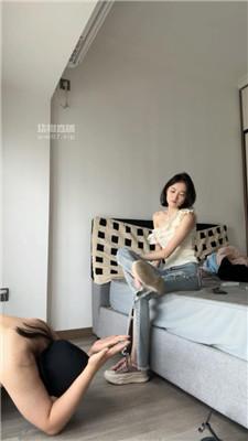 kzb5ih4eag5.jpg