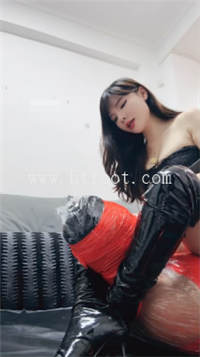 132323y9cj7wmcv7z7acgz.jpg