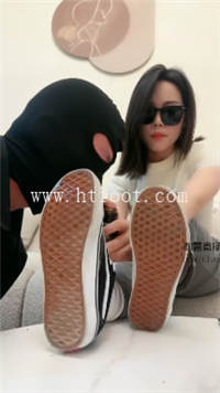 133014l1izxs9s7cost1b7.jpg