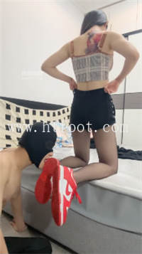 140842hwp7j21hhn78pjwh.jpg