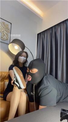 b03dcbmnjf3.jpg