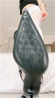 fxvkkldjbni.jpg